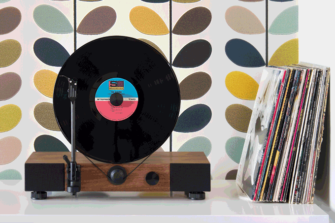 Play your vinyl records vertically